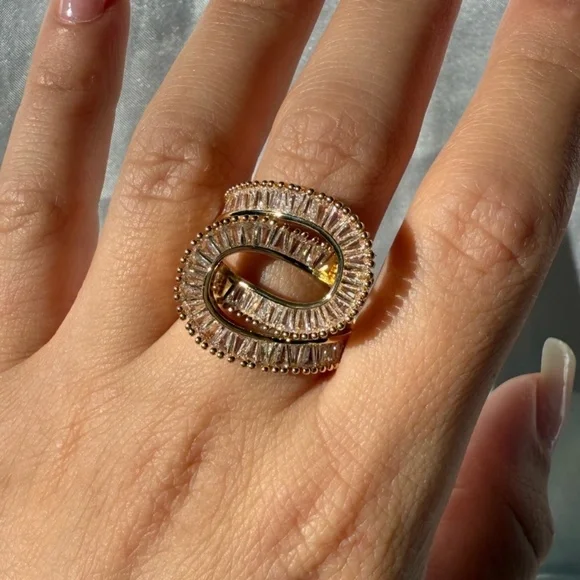 Luxury Gold Infinity Ring with Crystals – Adjustable Sparkling Statement Jewelry - Picture 2 of 4